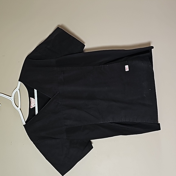 2 Xl Woman Scrub shirts - Picture 1 of 4